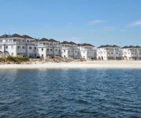 Ferienhaus STRAND HUS mit Strandzugang by Seeblick Ferien ORO